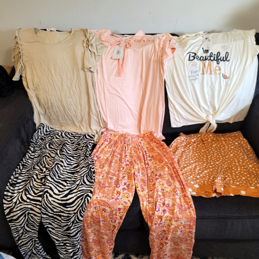 3 PJ sets - Pajamas 2XL